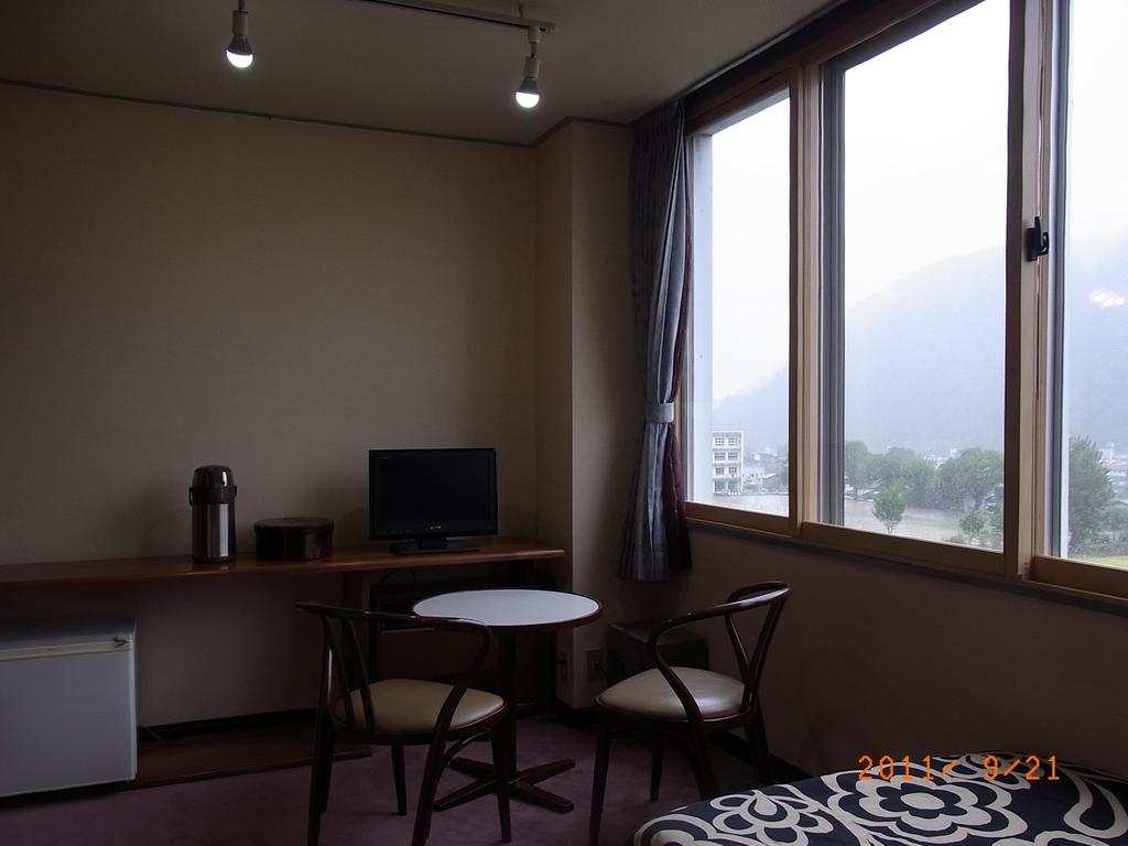 Hotel New Mondo Yuzawa  Zimmer foto